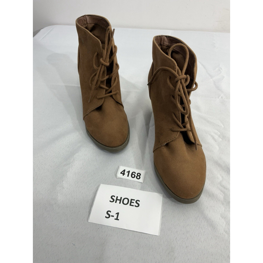 Womans Madden Girls Domain Wedge Booties 7.5 Rust Lace Up NWOT